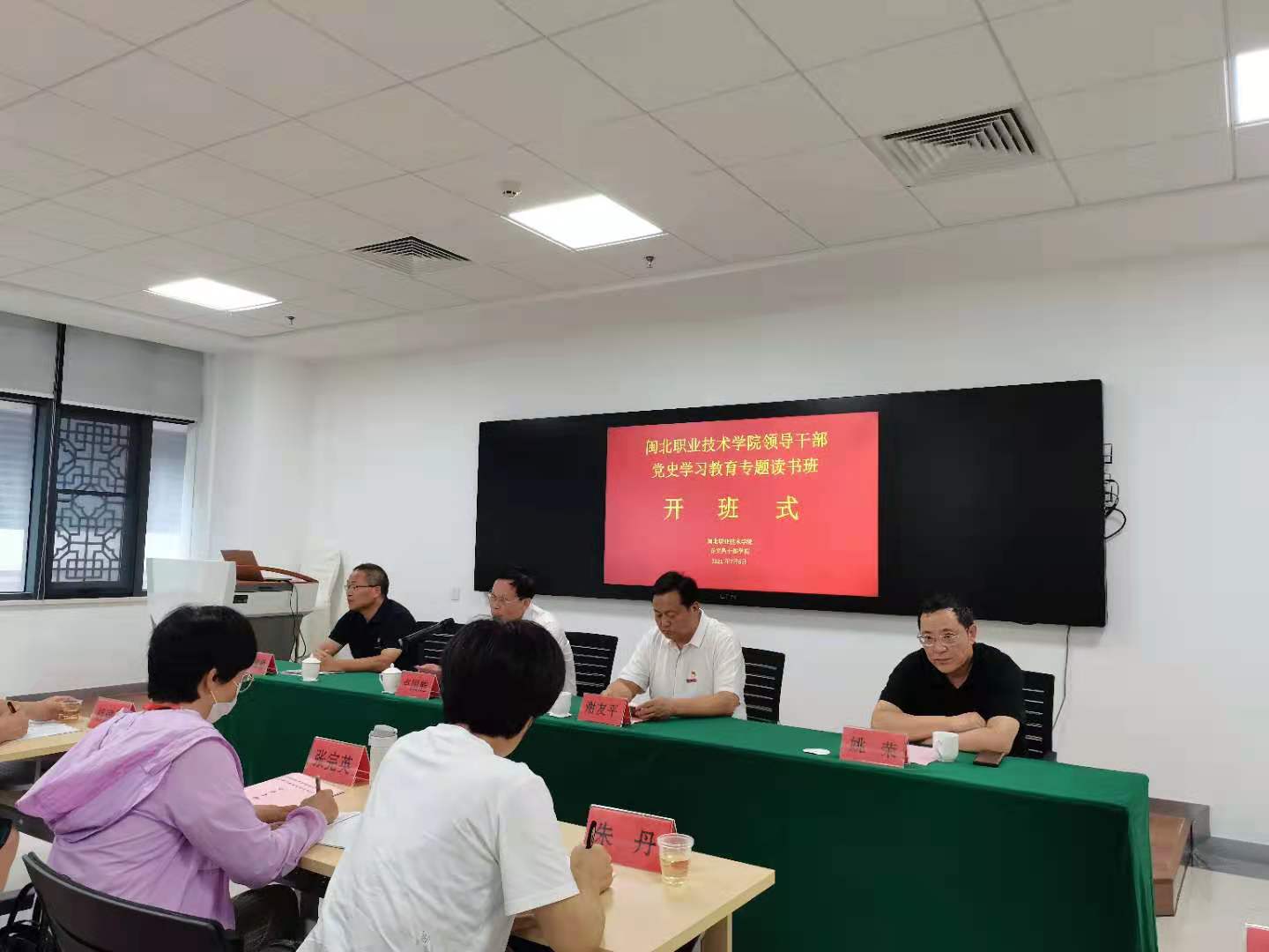 b6d45941d2379d3f685db27e33930b1.jpg b6d45941d2379d3f685db27e33930b1.jpg