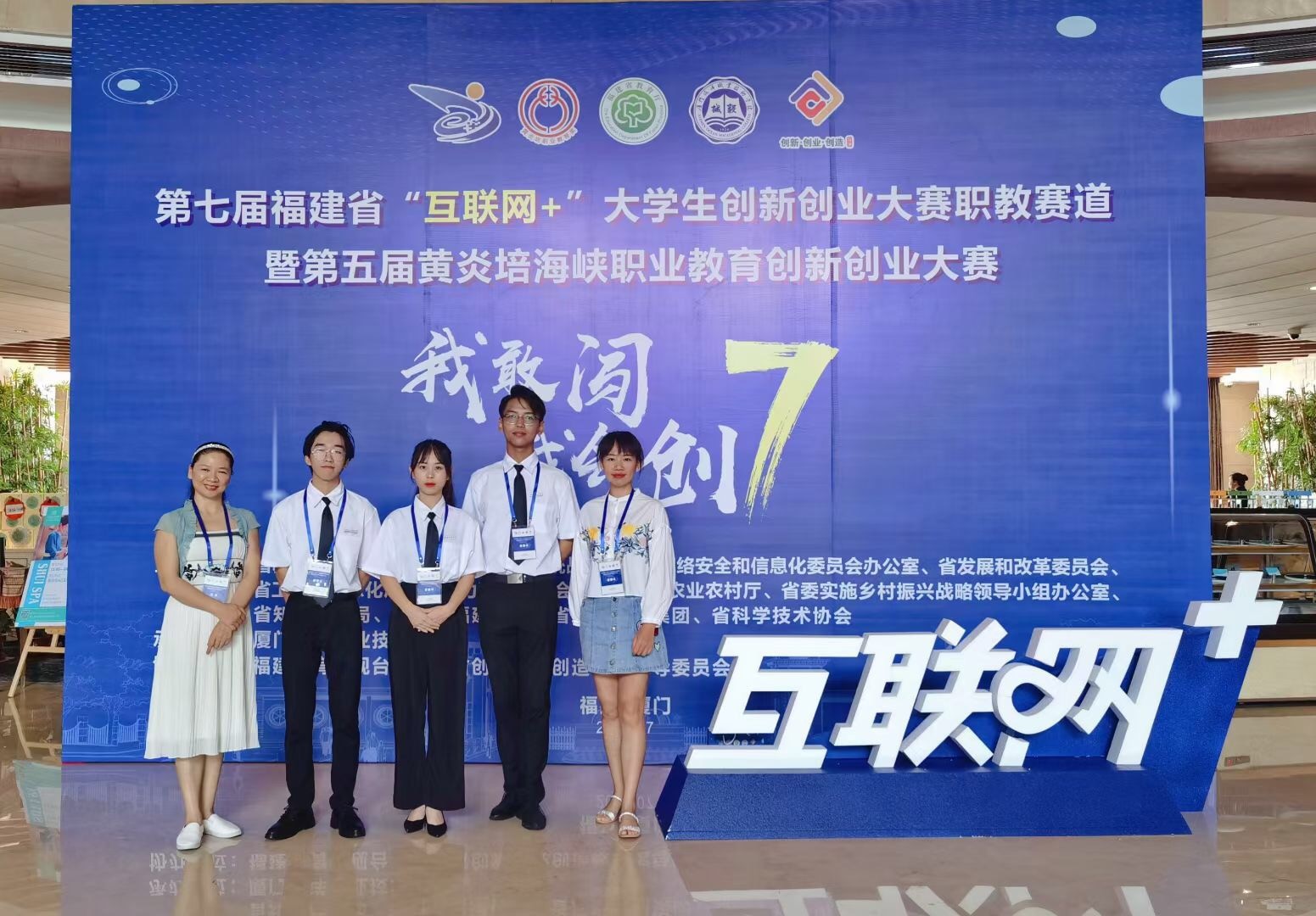 d96071070f9957eb44e1b1def3c2a64.jpg d96071070f9957eb44e1b1def3c2a64.jpg