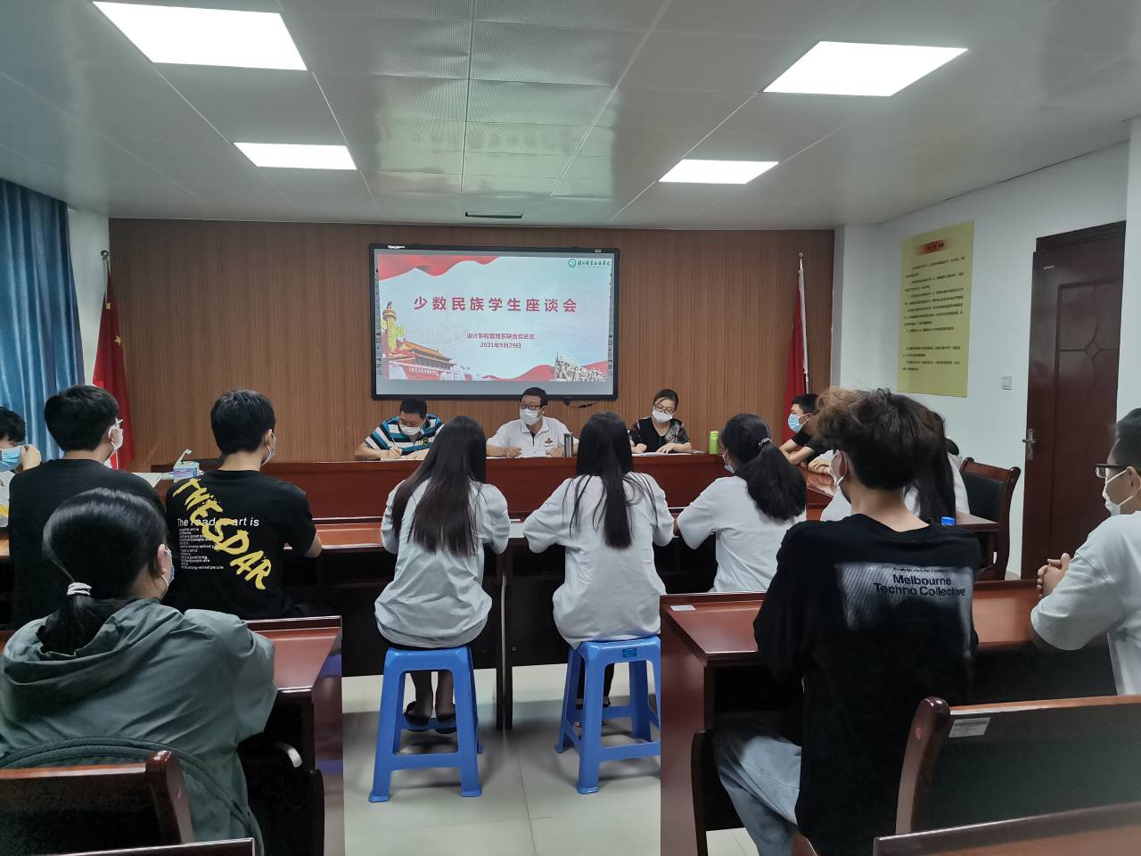 Cache_-6662d5435e5d3763..jpg Cache_-6662d5435e5d3763..jpg