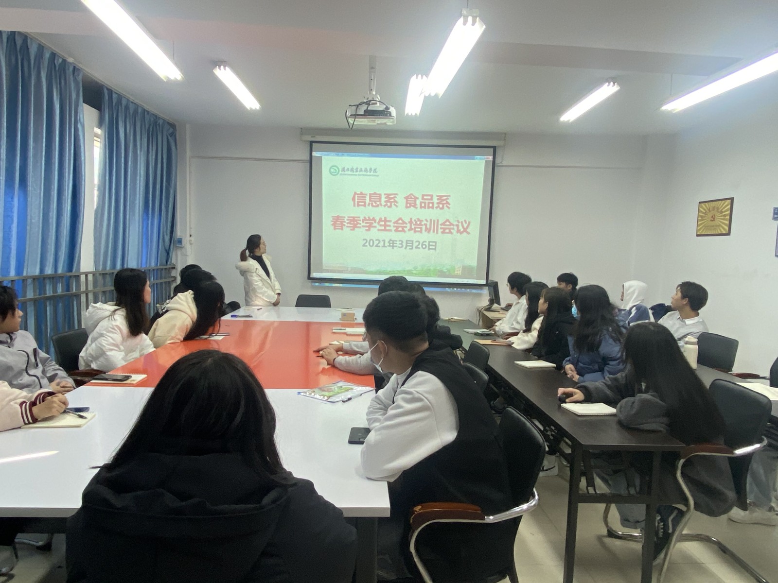 选用.jpg 选用.jpg