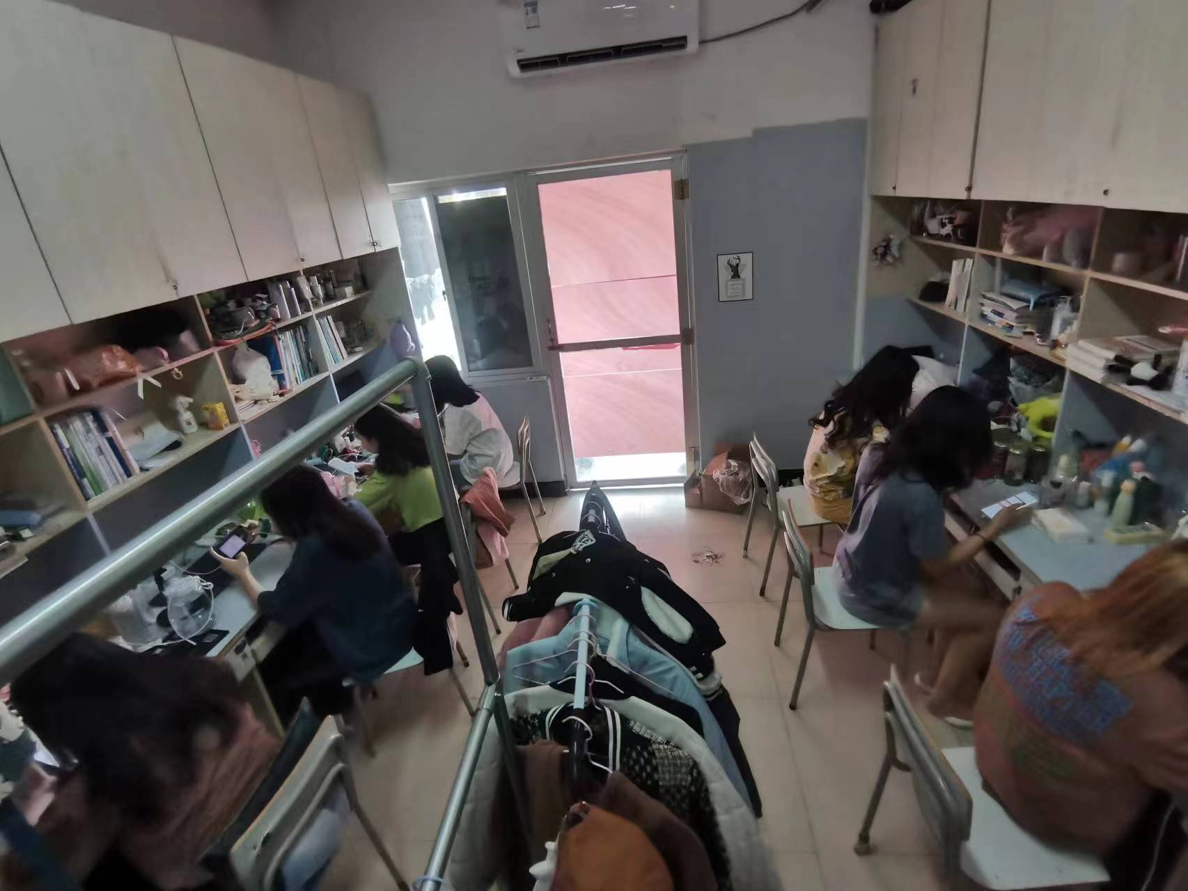 1549b930527cd7a85ba9bbaca2c3573.jpg 1549b930527cd7a85ba9bbaca2c3573.jpg