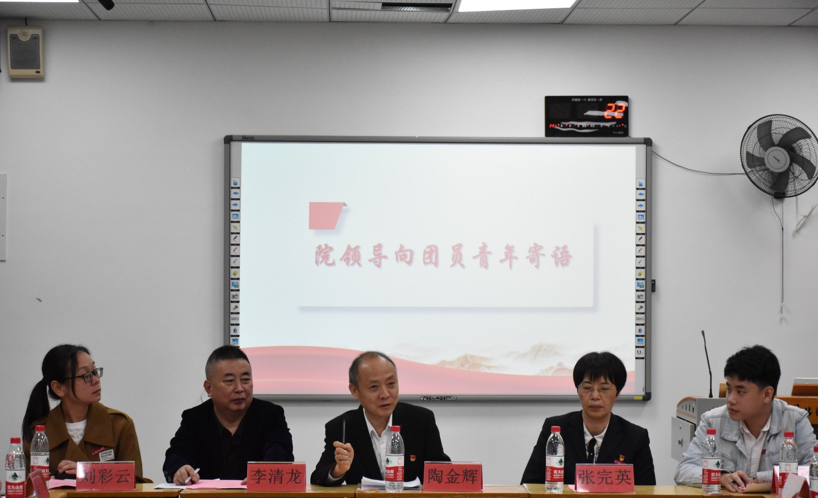 -41db450693fd8af1_edit_349262971746184.jpg -41db450693fd8af1_edit_349262971746184.jpg