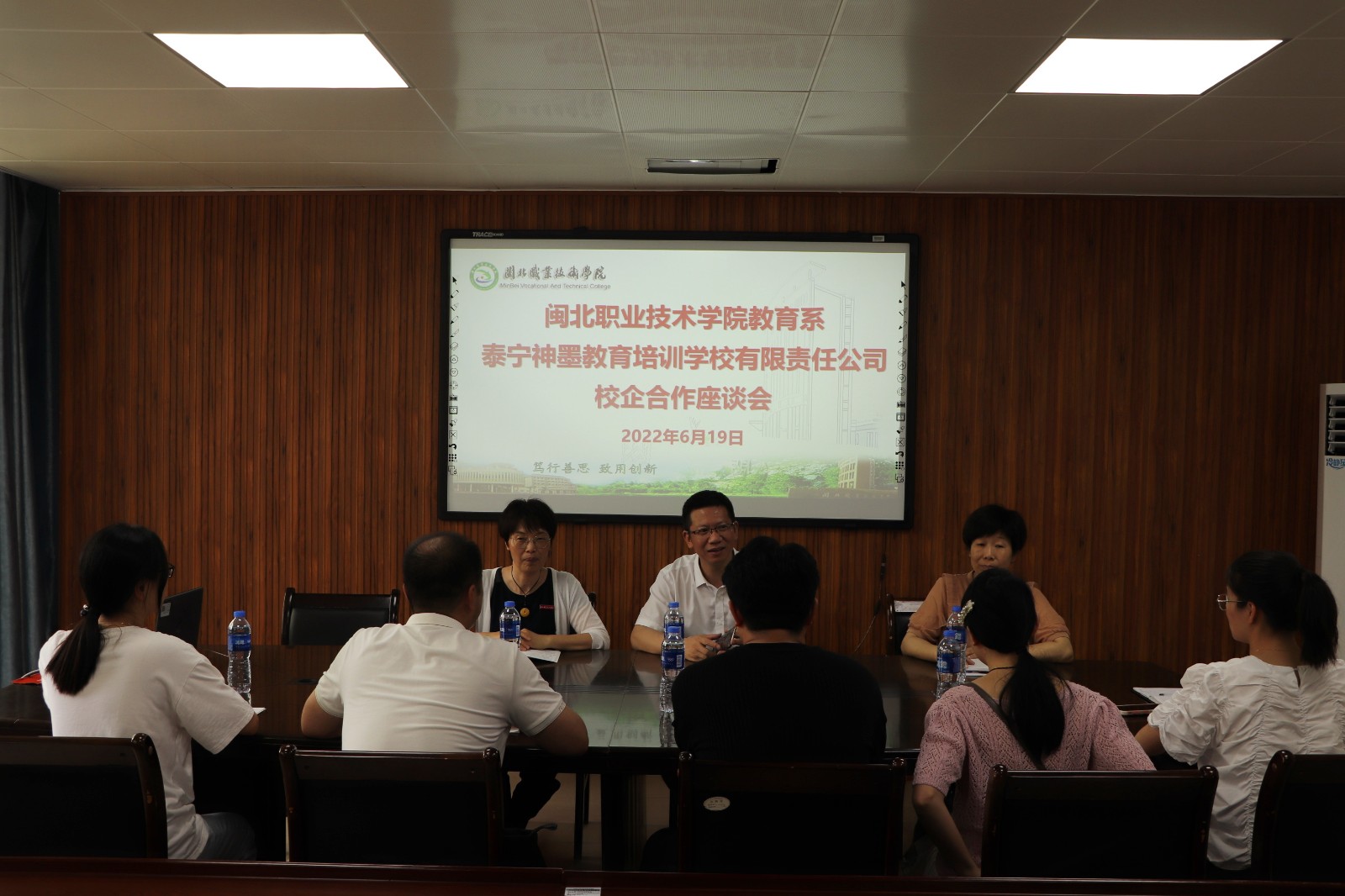 IMG_1382.JPG IMG_1382.JPG