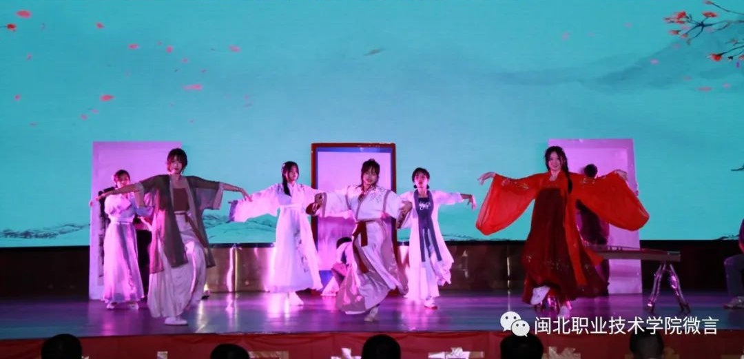 青花瓷13.png 青花瓷13.png