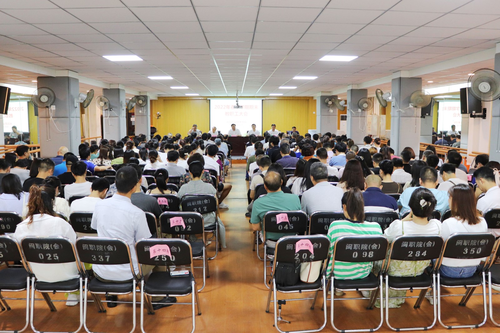 7.1_0003_曲线 4.jpg 7.1_0003_曲线 4.jpg