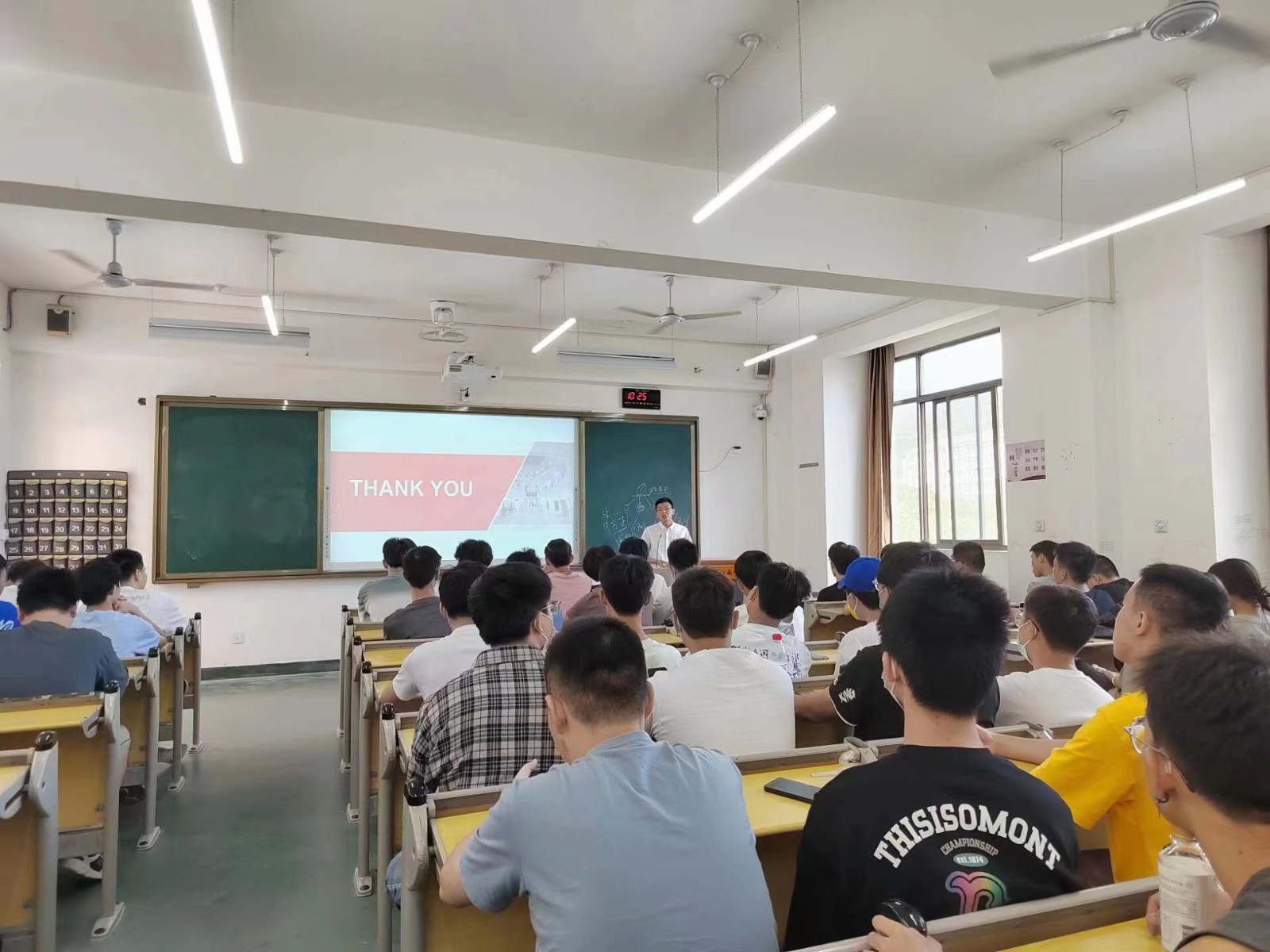 4d2afc83180abf830066029cb5a1f5a.jpg 4d2afc83180abf830066029cb5a1f5a.jpg