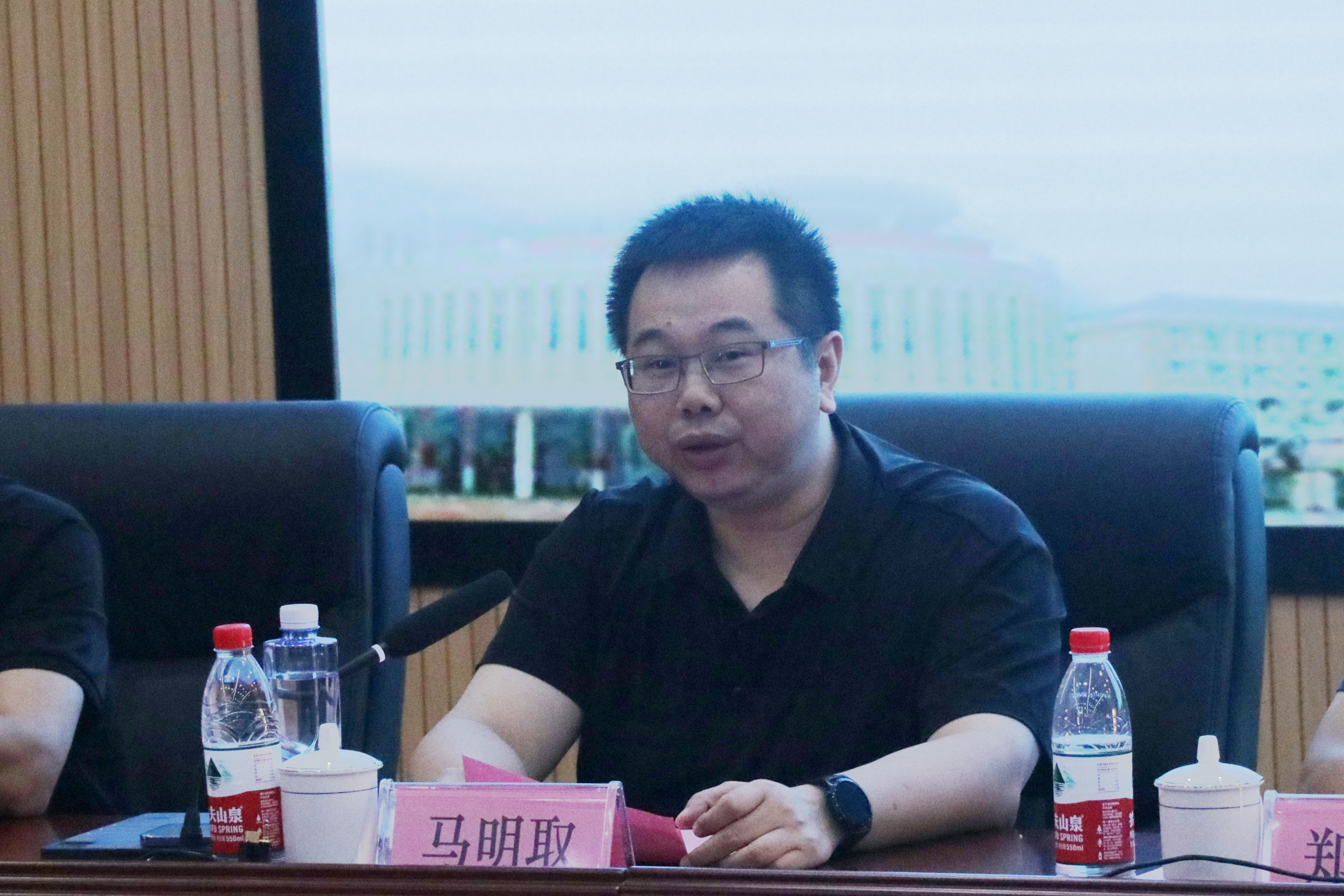 9.28_0006_曲线 7.jpg 9.28_0006_曲线 7.jpg