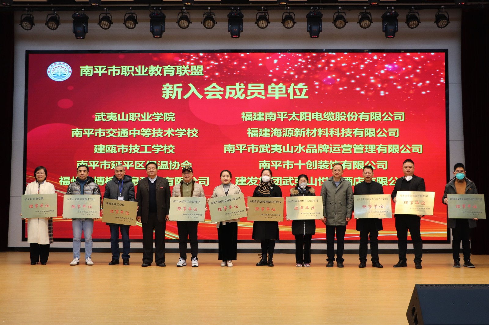 1_0035_26.jpg 1_0035_26.jpg