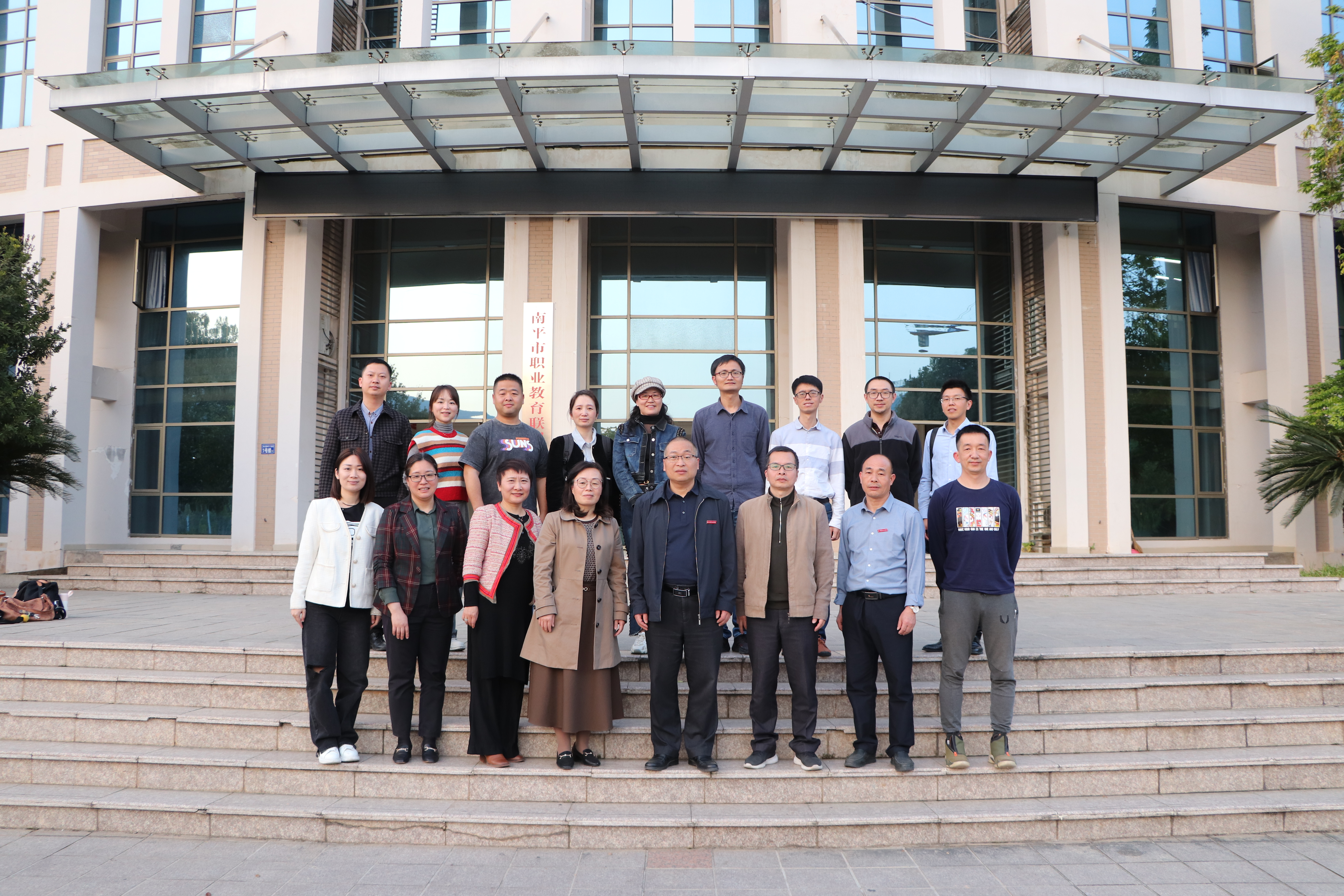 54d7fe1e2c34e0296906adfffd06b47.jpg 54d7fe1e2c34e0296906adfffd06b47.jpg