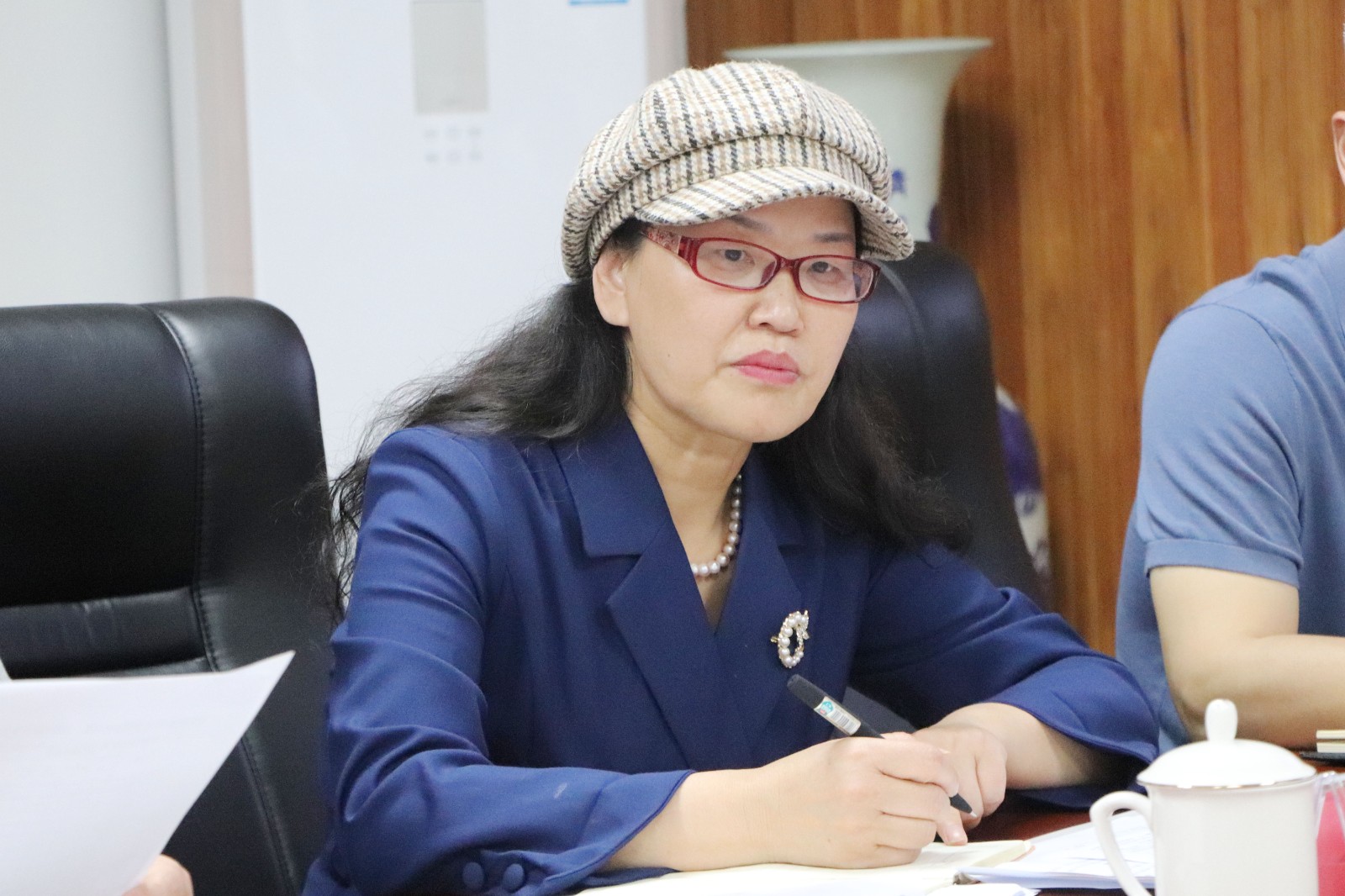 4.19_0003_曲线 3.jpg 4.19_0003_曲线 3.jpg