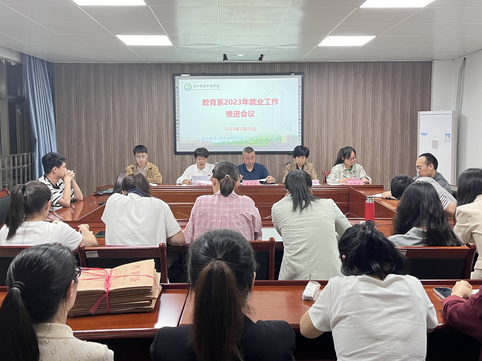 d6677c70f0250b91bbd4eec46a69c11.jpg d6677c70f0250b91bbd4eec46a69c11.jpg