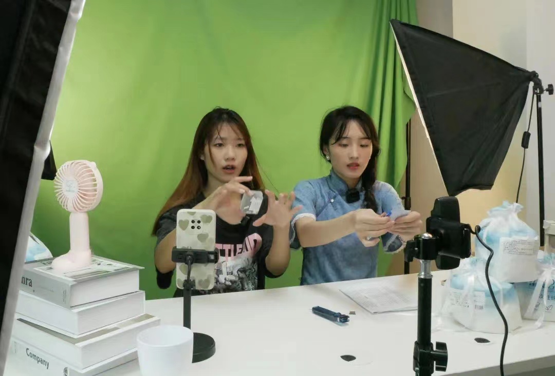 930b2521d8c3d1e8746b6c484bea278.jpg 930b2521d8c3d1e8746b6c484bea278.jpg