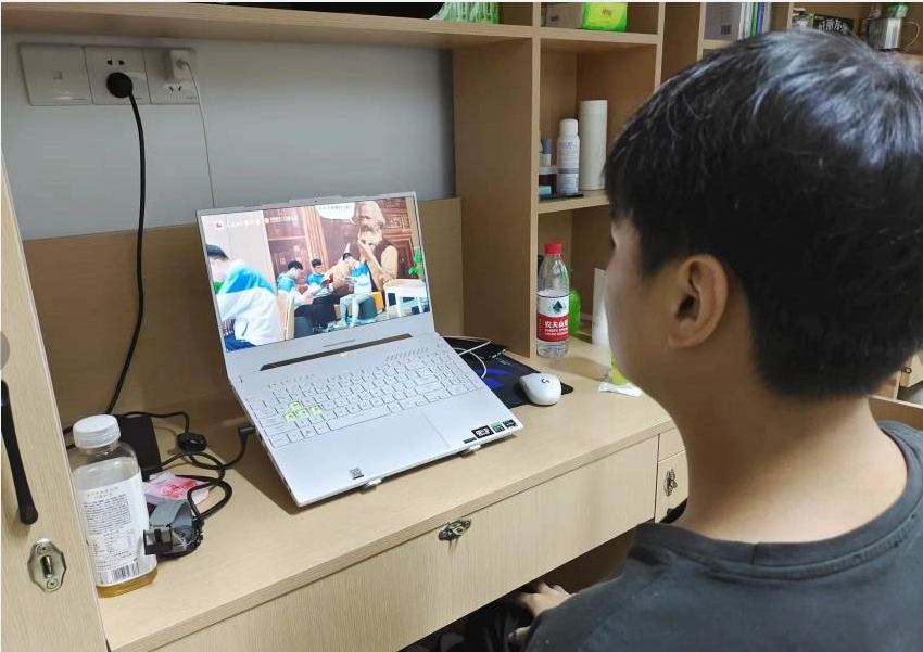 40d6341fbe8dadec4b835c1ff1b728d.png 40d6341fbe8dadec4b835c1ff1b728d.png