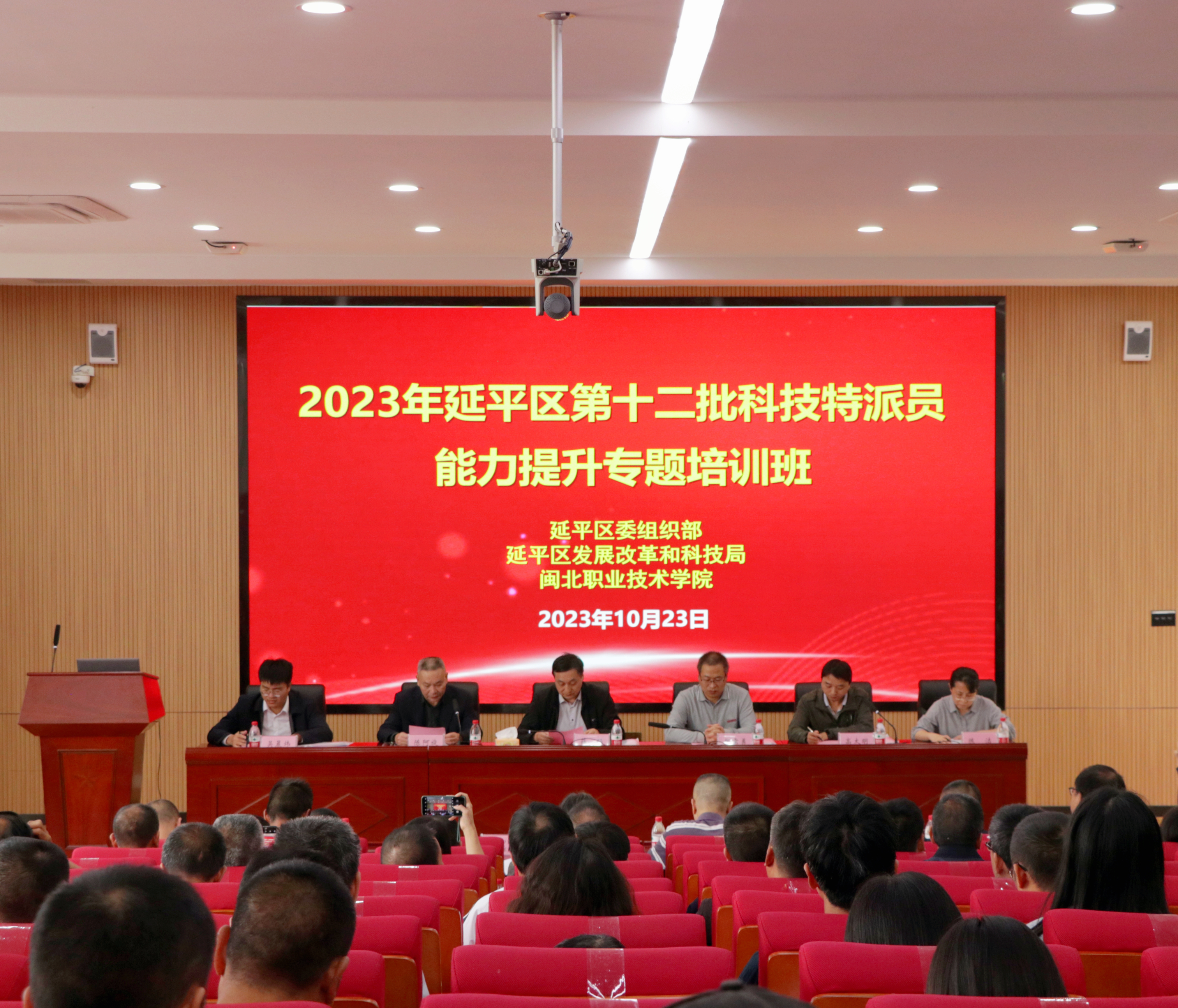 8af067f2e33c69f117df6e1041b2163.jpg 8af067f2e33c69f117df6e1041b2163.jpg