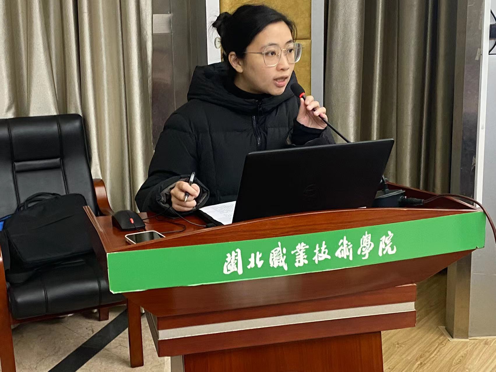 5e7da0096e2d88af36504042f9fdb0d.jpg 5e7da0096e2d88af36504042f9fdb0d.jpg