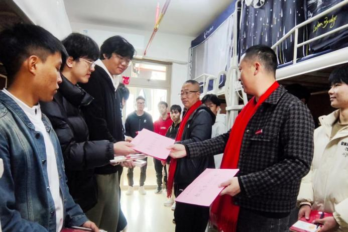 图片2.png 图片2.png