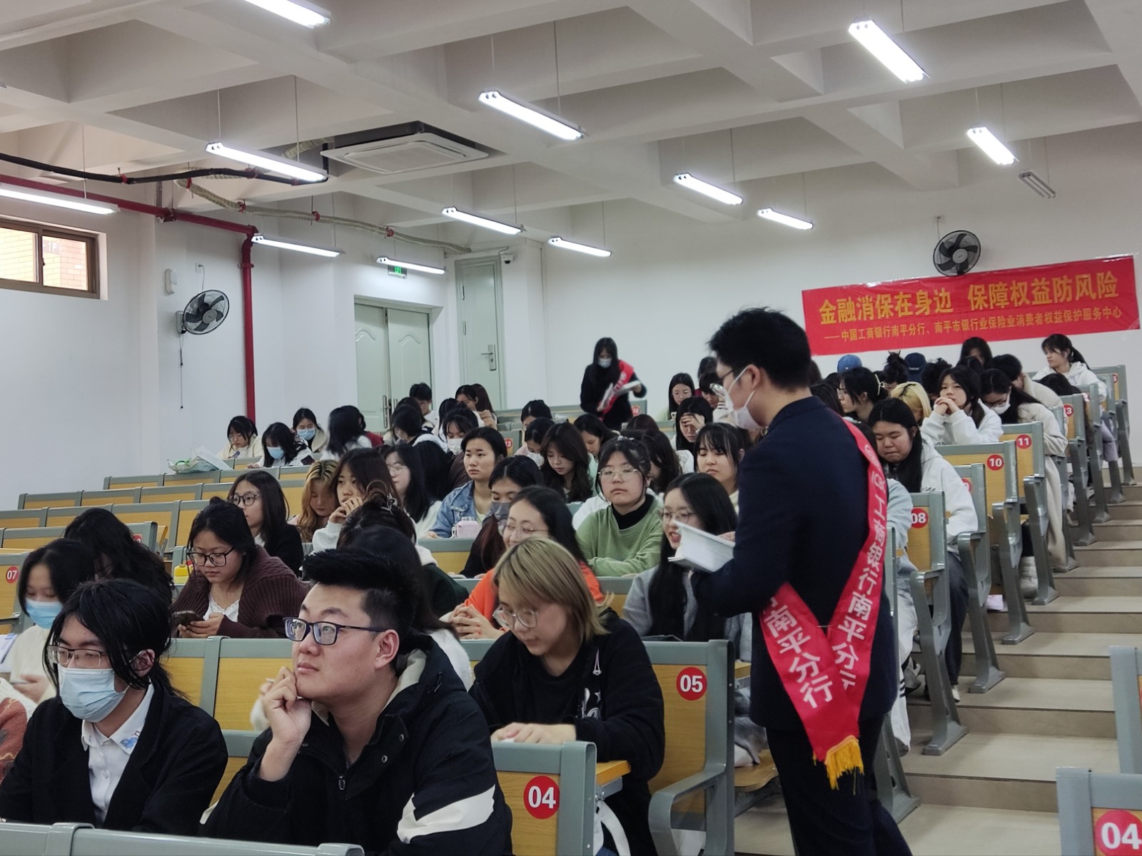 81fdeb7995a49d5c54a2bed84e4a639.jpg 81fdeb7995a49d5c54a2bed84e4a639.jpg