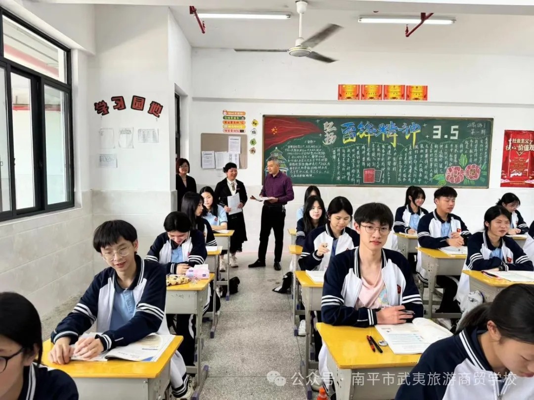 4.webp.jpg 4.webp.jpg