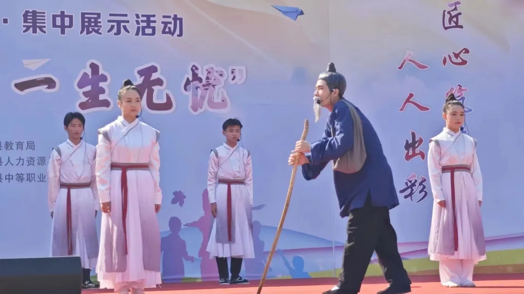 8.webp.jpg 8.webp.jpg