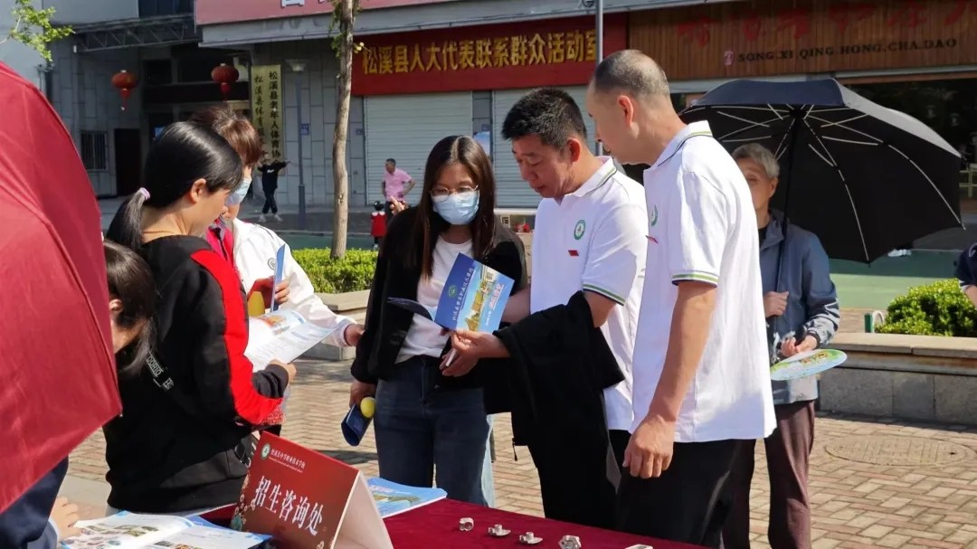 22.webp.jpg 22.webp.jpg