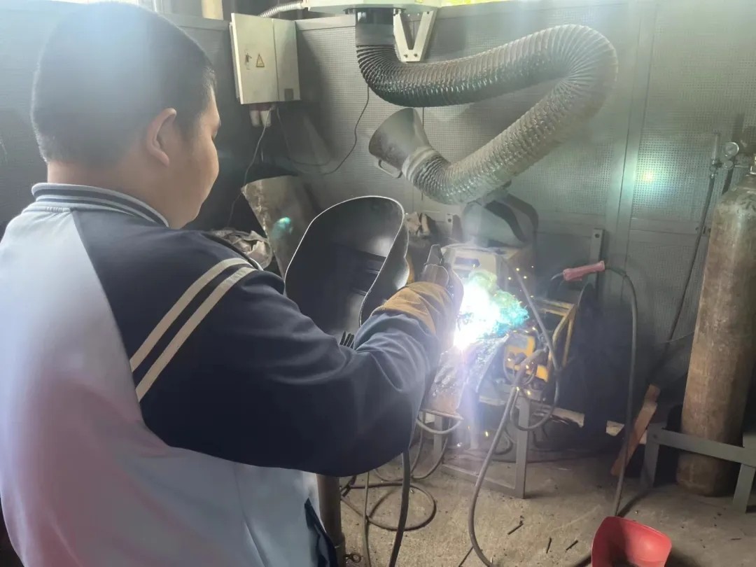 29.webp.jpg 29.webp.jpg