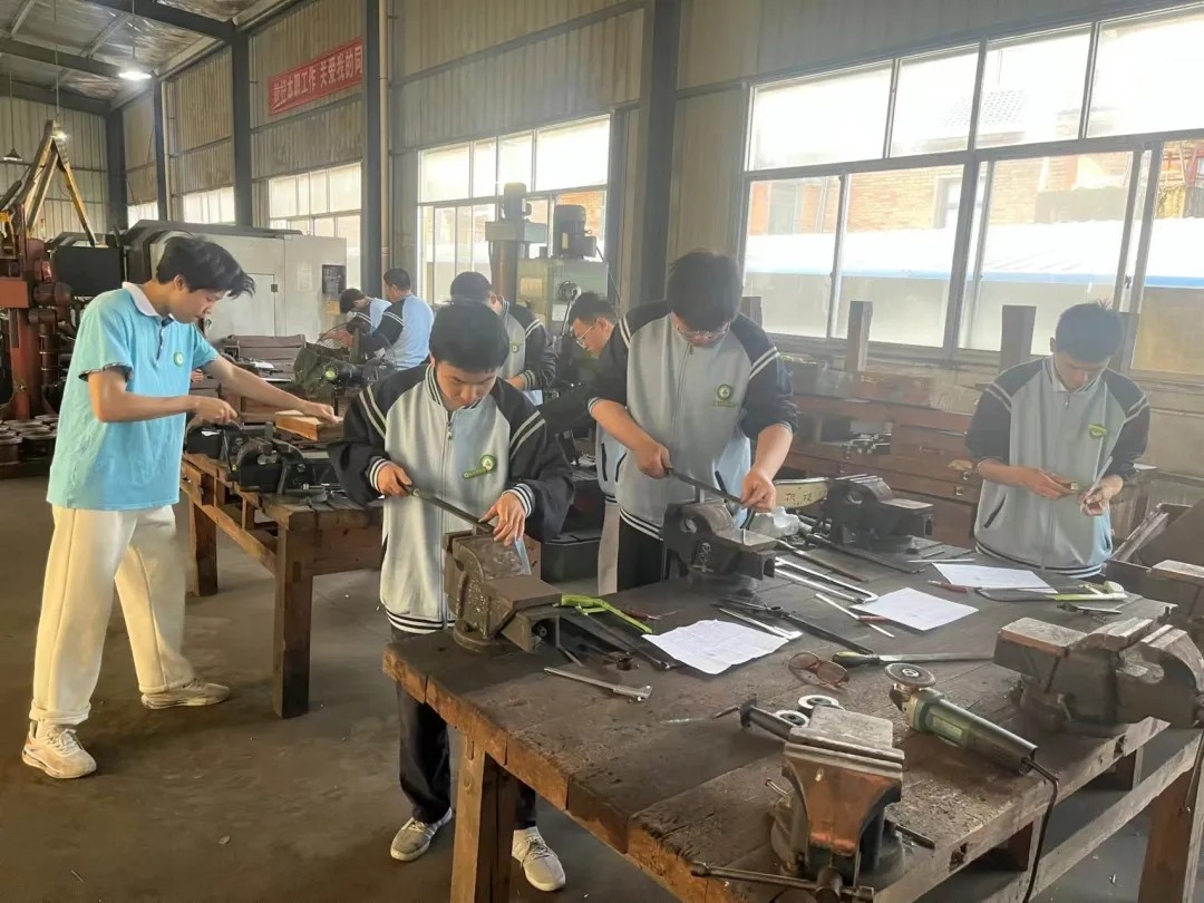 32.webp.jpg 32.webp.jpg