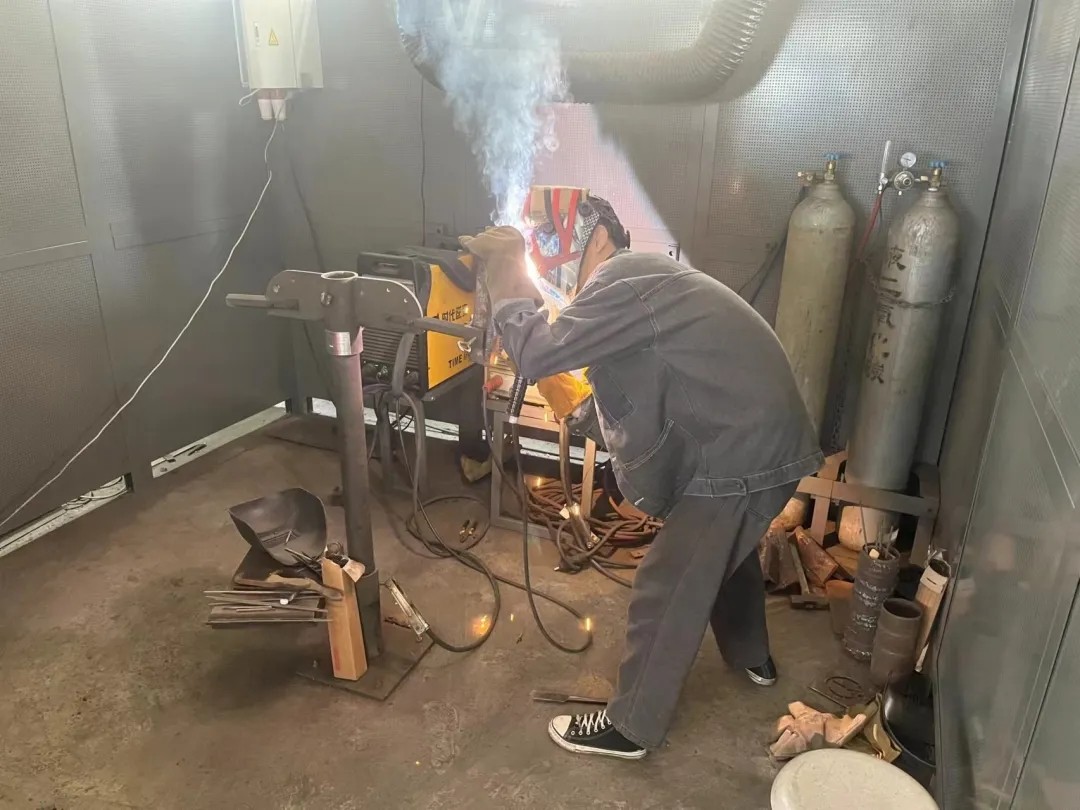 35.webp.jpg 35.webp.jpg