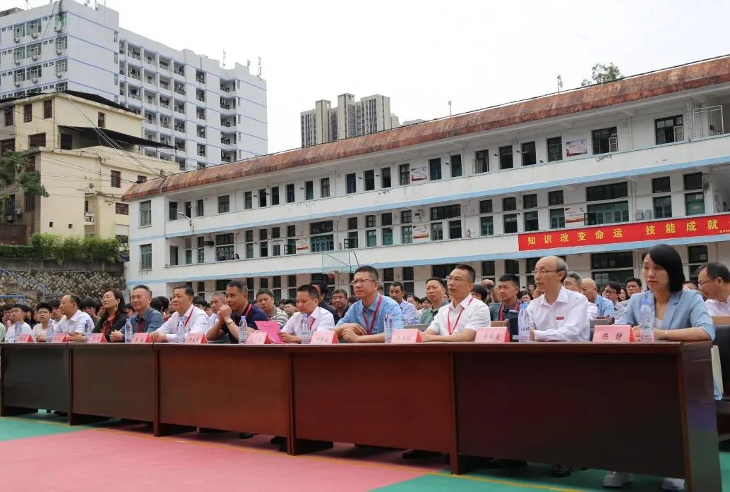 2.webp.jpg 2.webp.jpg