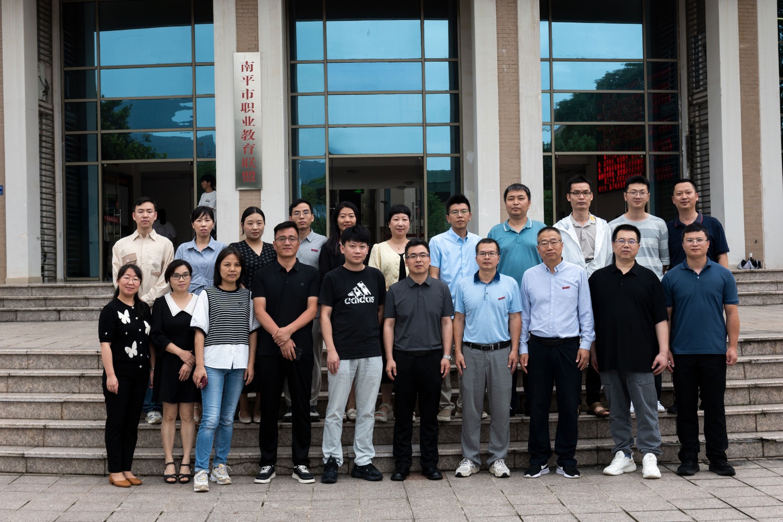 DSC_2384.jpg DSC_2384.jpg