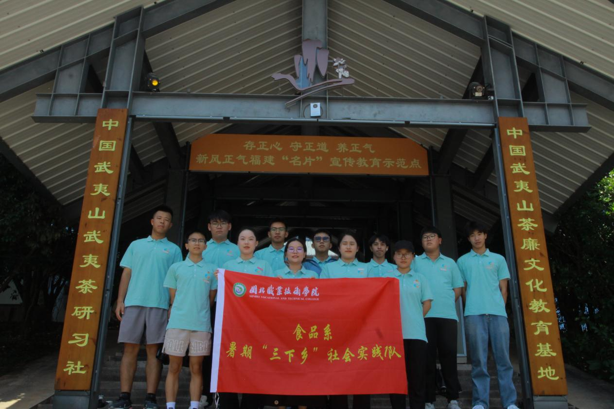 图片 1.png 图片 1.png