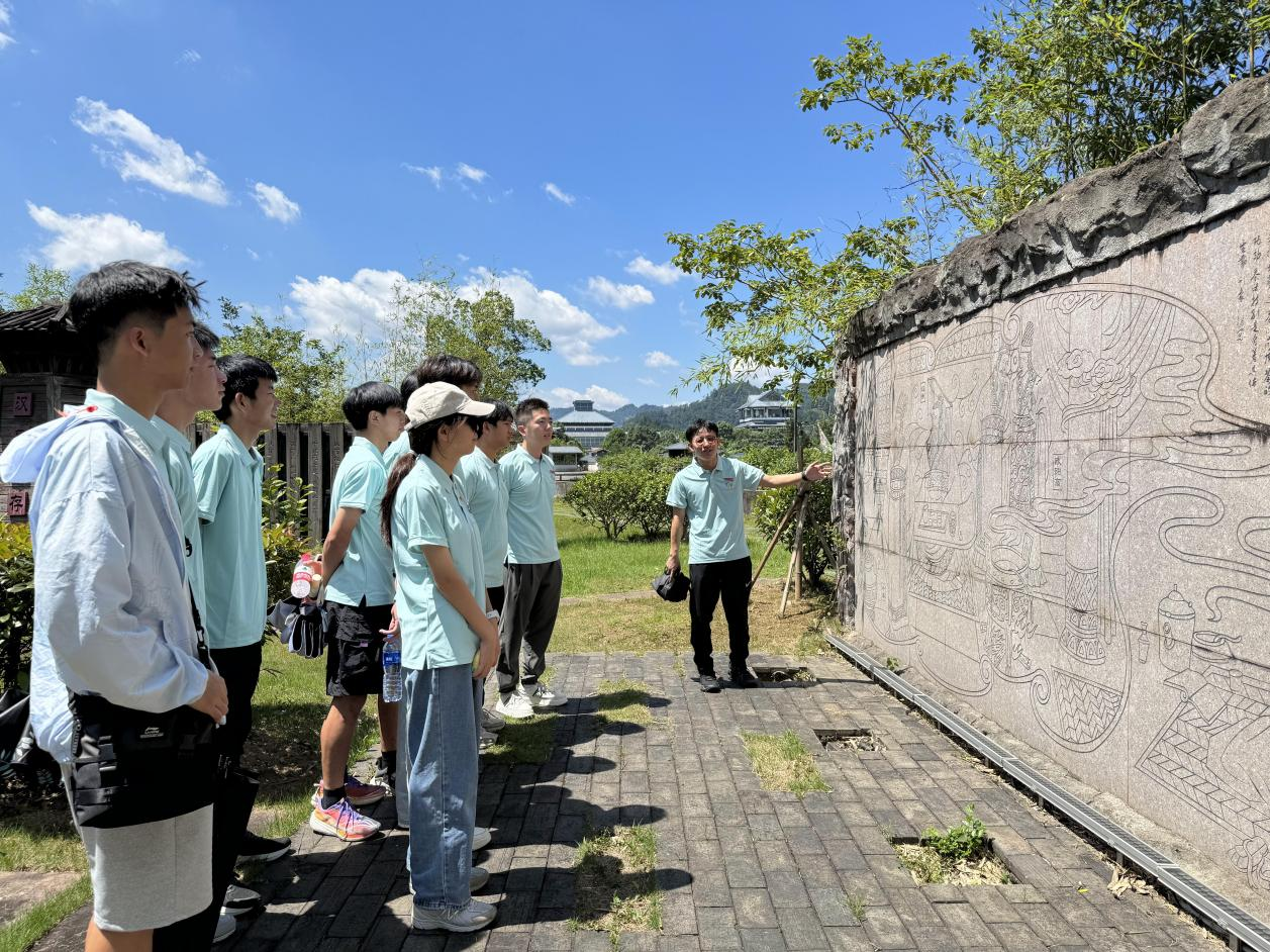 图片 2.png 图片 2.png