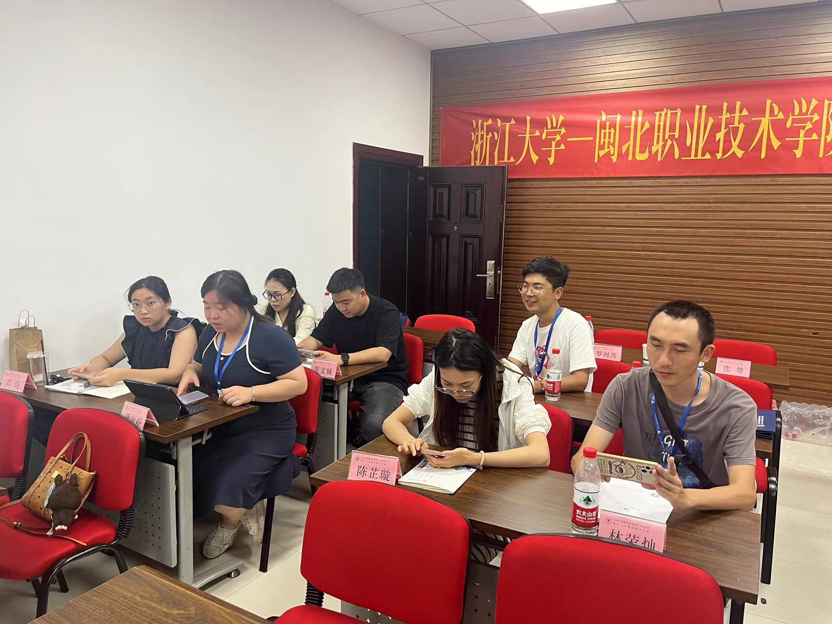 0183b30d44d3f9872e7b194fb6460ed.jpg 0183b30d44d3f9872e7b194fb6460ed.jpg