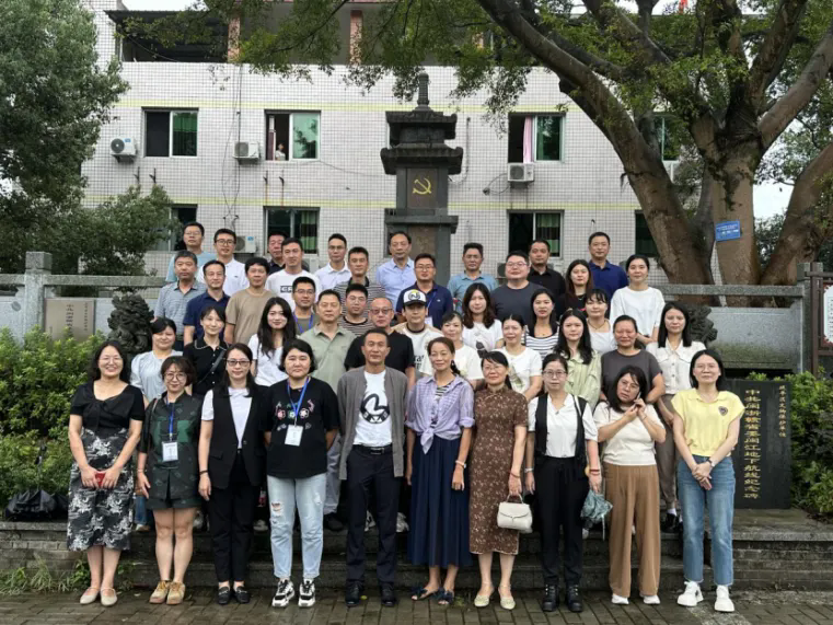 8.webp.png 8.webp.png