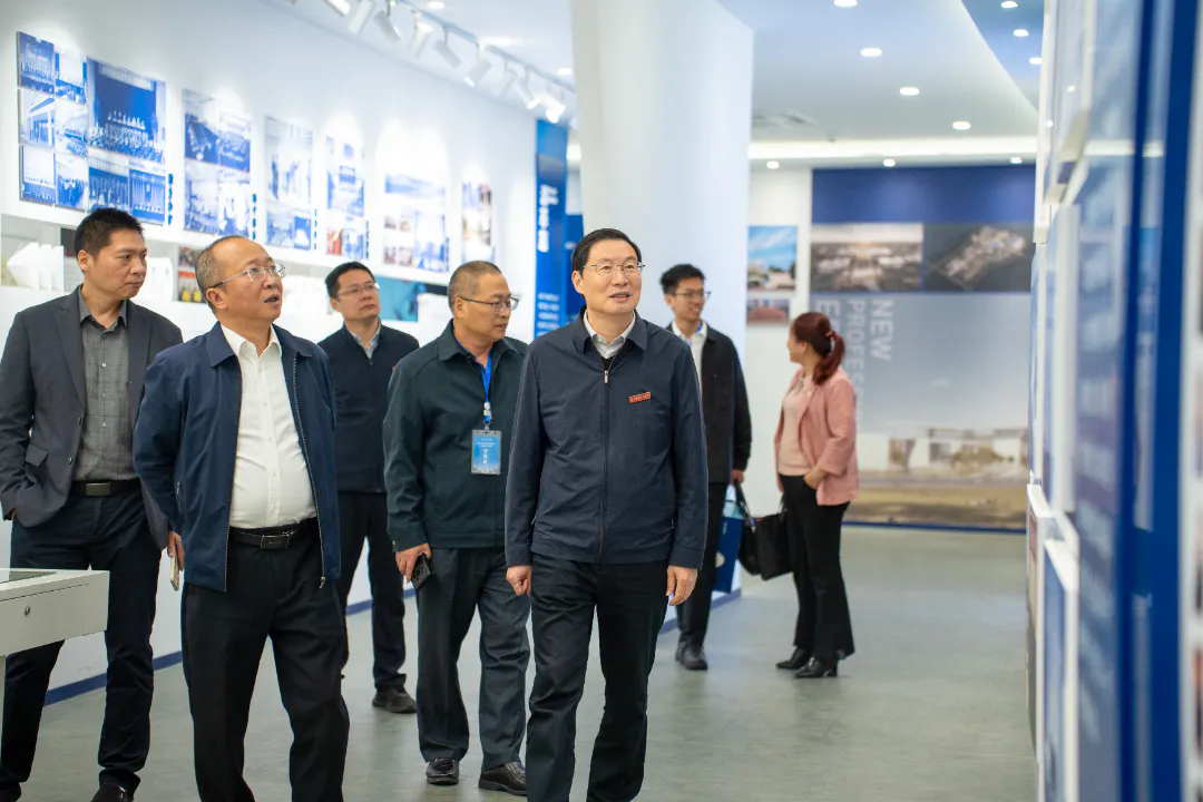 4.webp.png 4.webp.png