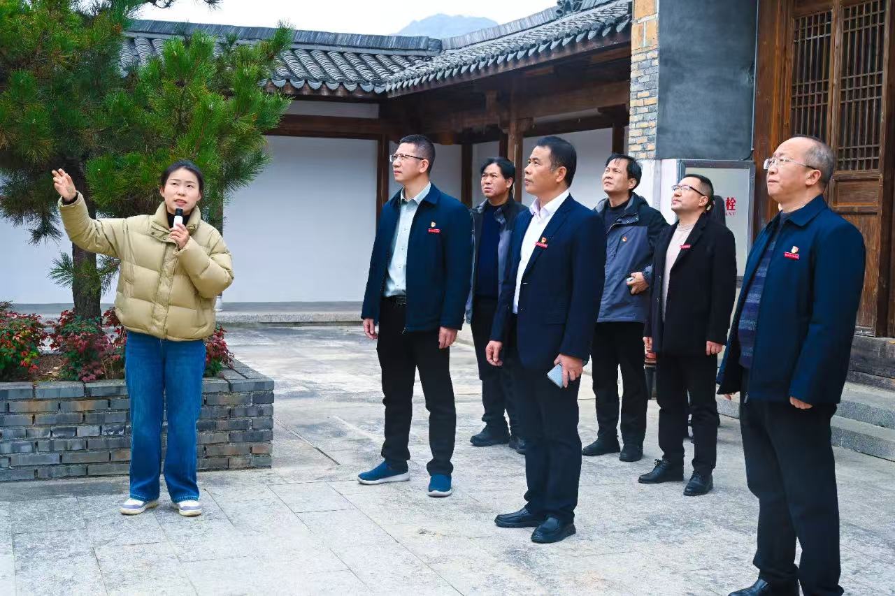 2b94d0ff-f635-4c6e-9afd-4a23fd2e1b20.jpg 2b94d0ff-f635-4c6e-9afd-4a23fd2e1b20.jpg