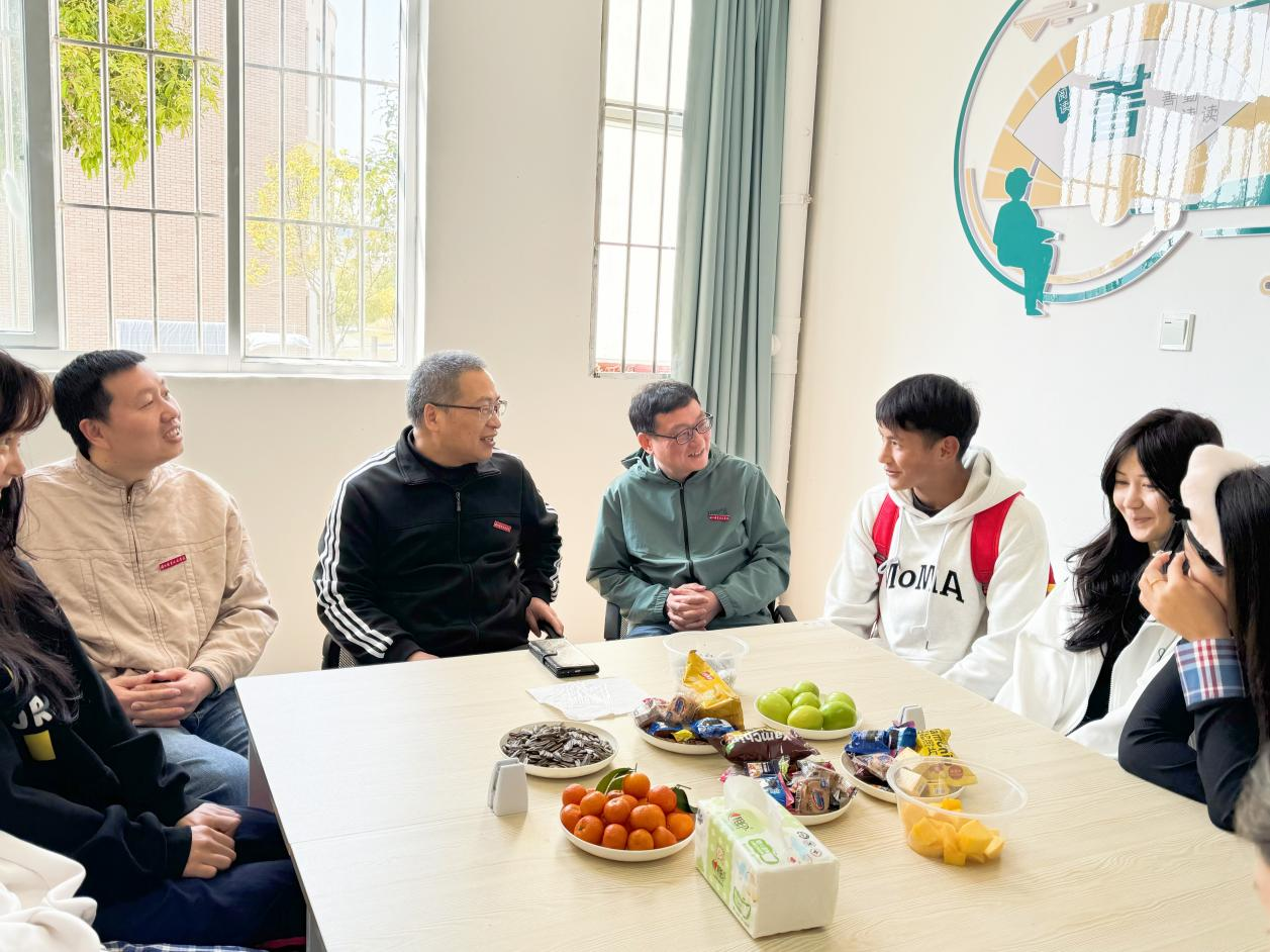 图片2.png 图片2.png