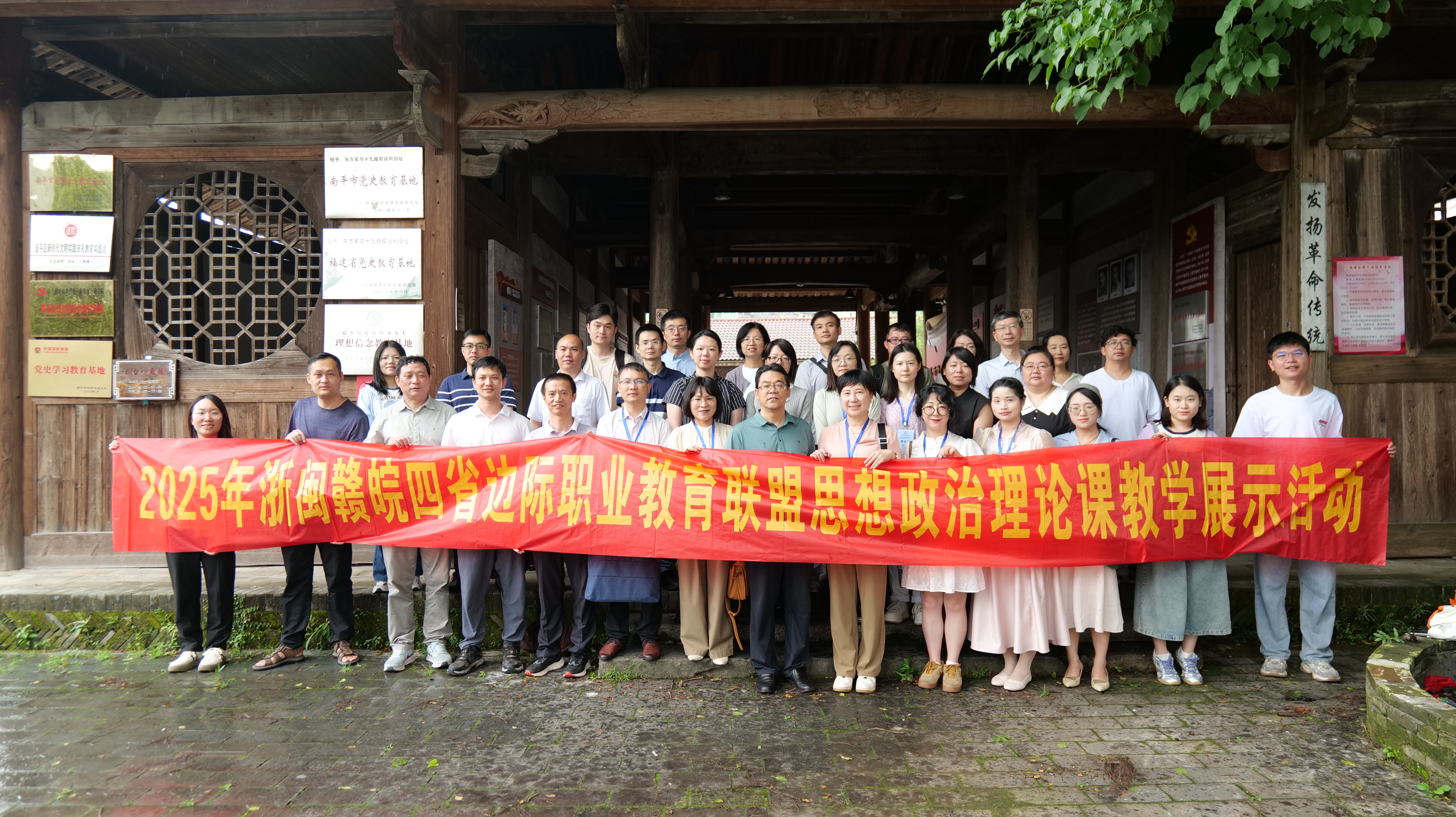 82ba8430966f4d81cea6bcca92fe32b.jpg 82ba8430966f4d81cea6bcca92fe32b.jpg