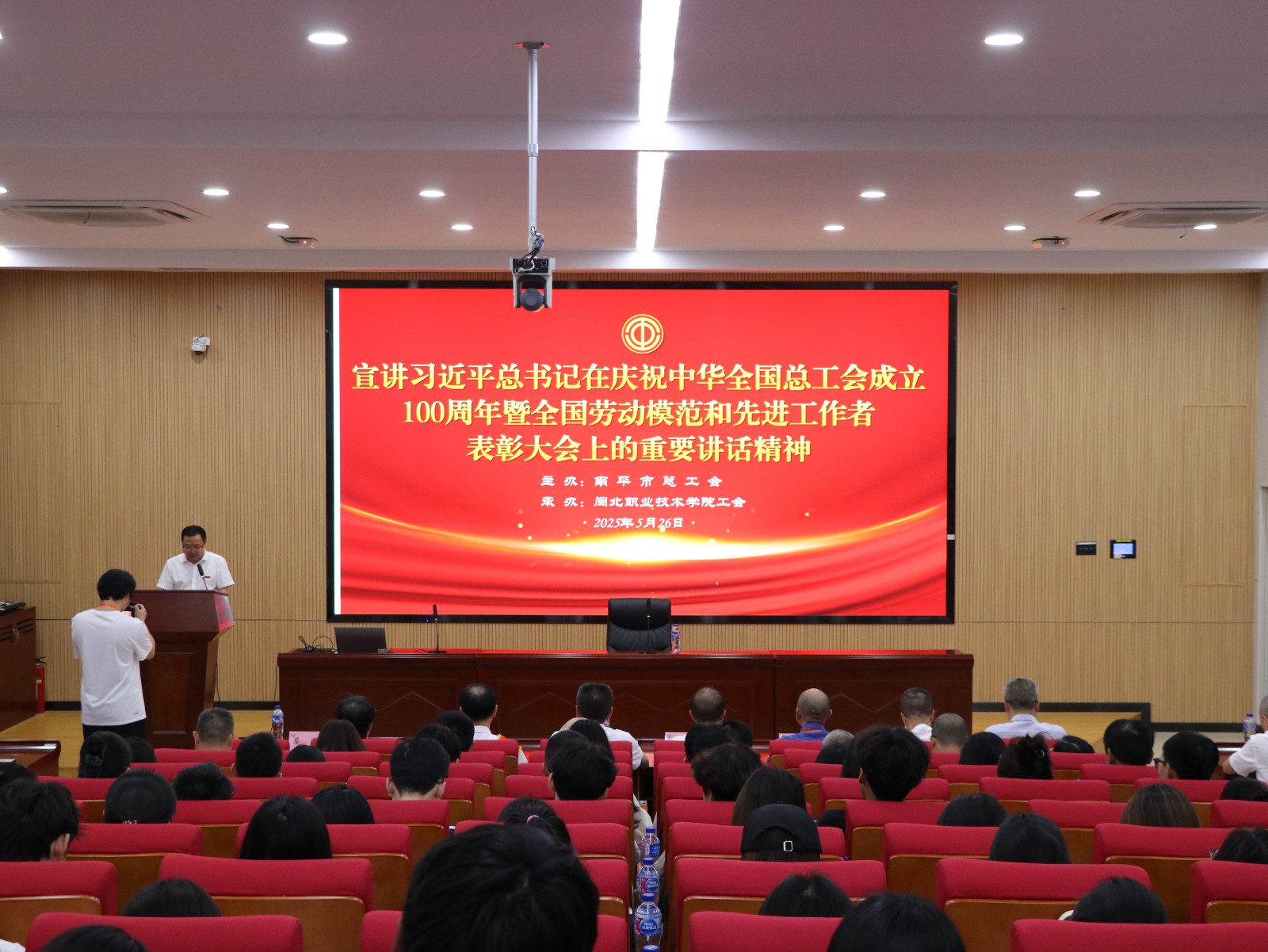 IMG_4913.JPG IMG_4913.JPG