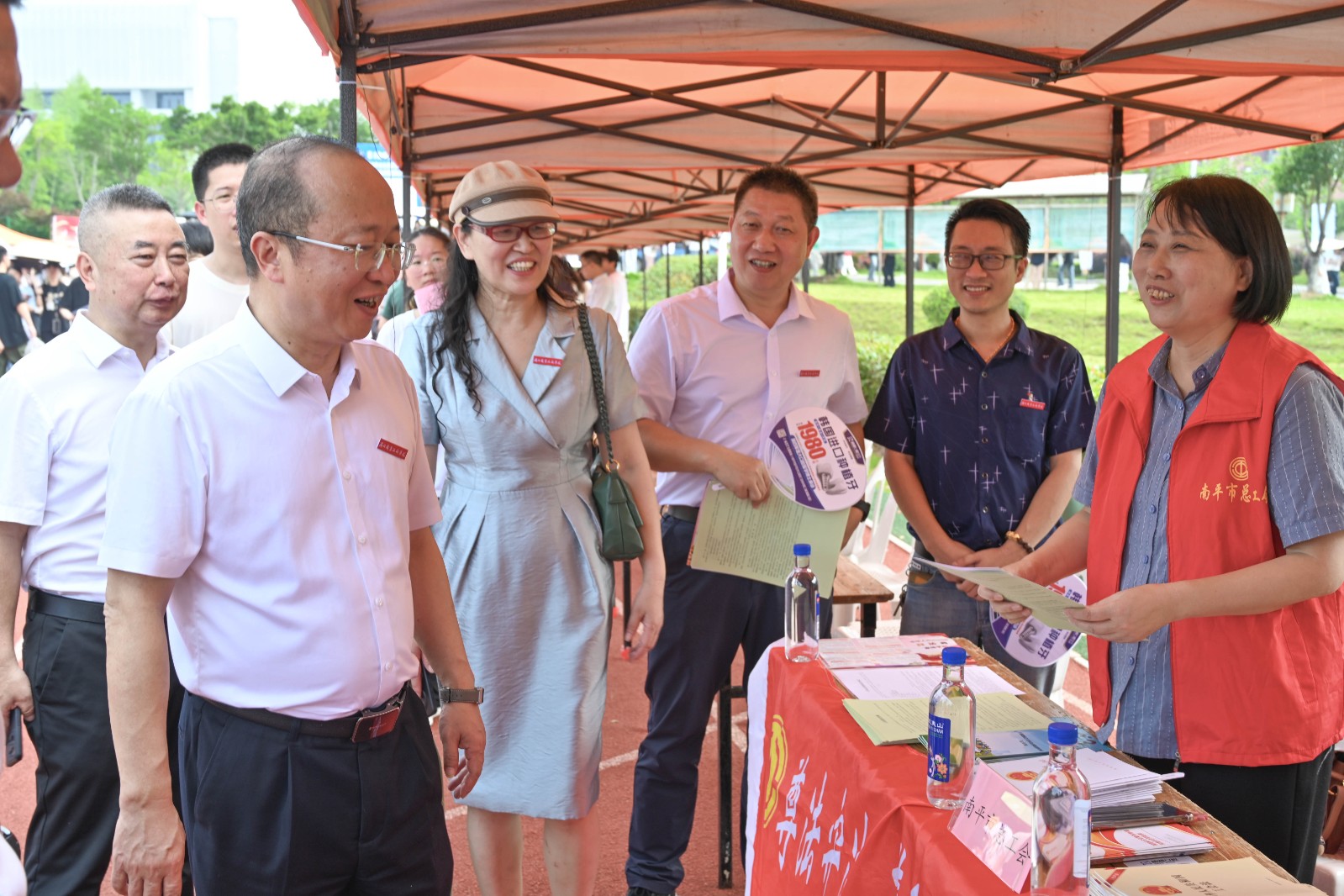 3c757a6f-cb30-41d4-bf11-2c22582b4610.jpg 3c757a6f-cb30-41d4-bf11-2c22582b4610.jpg