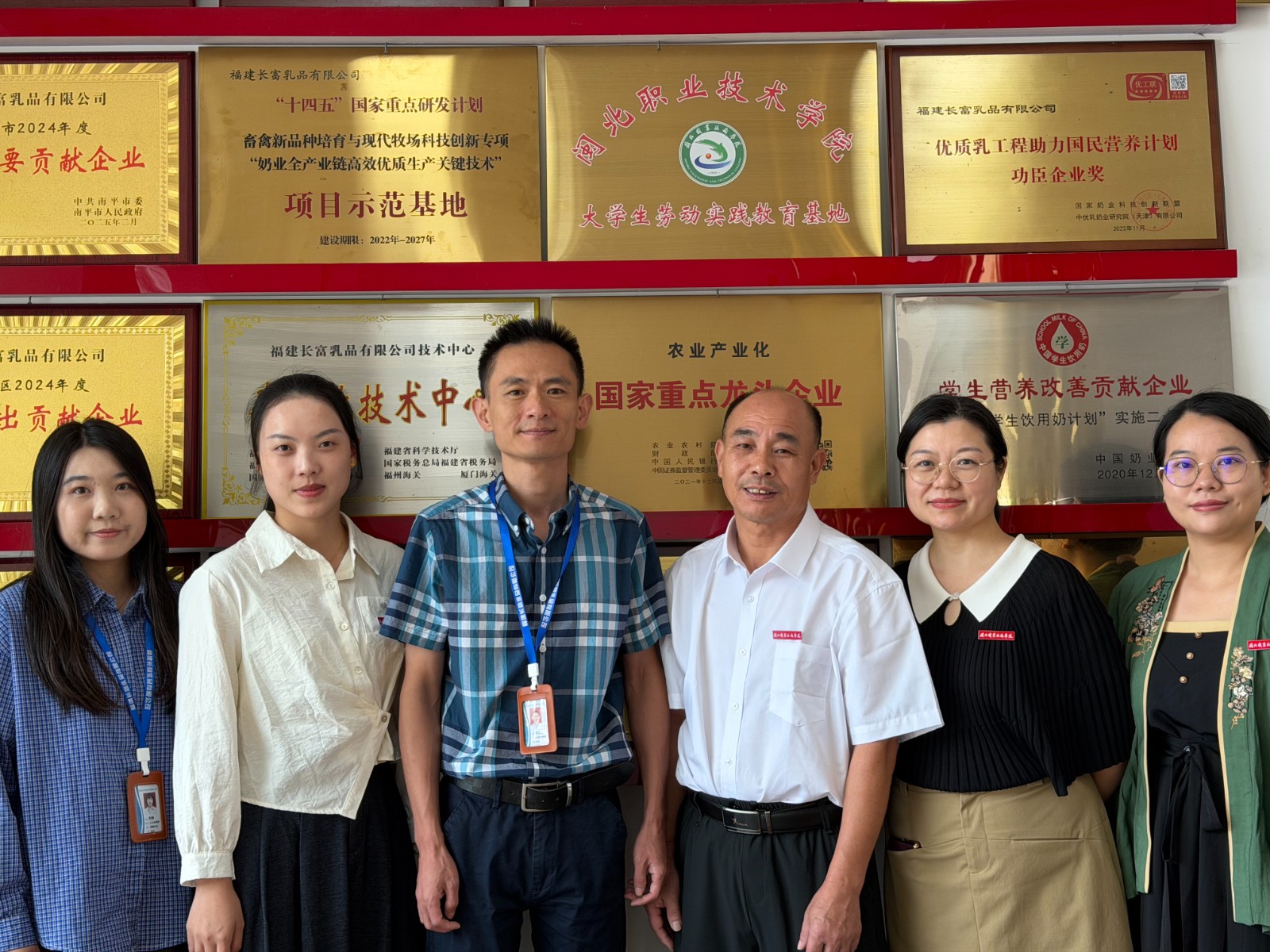 2ed1cb02a41a898faba866c54ff611d.jpg 2ed1cb02a41a898faba866c54ff611d.jpg